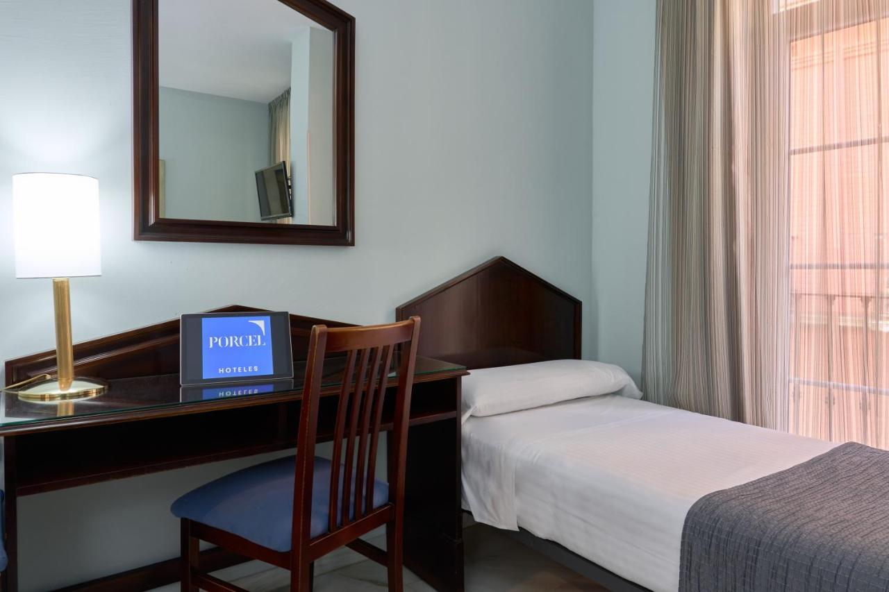 Hotel Porcel Navas Grenada